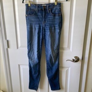 Madewell Women's Blue Jeans inseam 27 waist 13